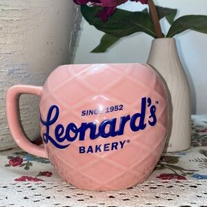 Official Leonard's Bakery Since 1952 Honolulu Hawaii Pink Ceramic Coffee Mug